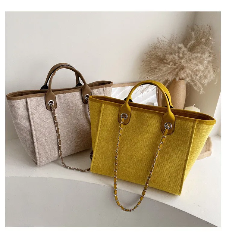 2021 Hot Selling Low MOQ Logo Customized Designer Bag Bolso De Mano Large Capacity Canvas Tote Bag Chain Handbags for Women