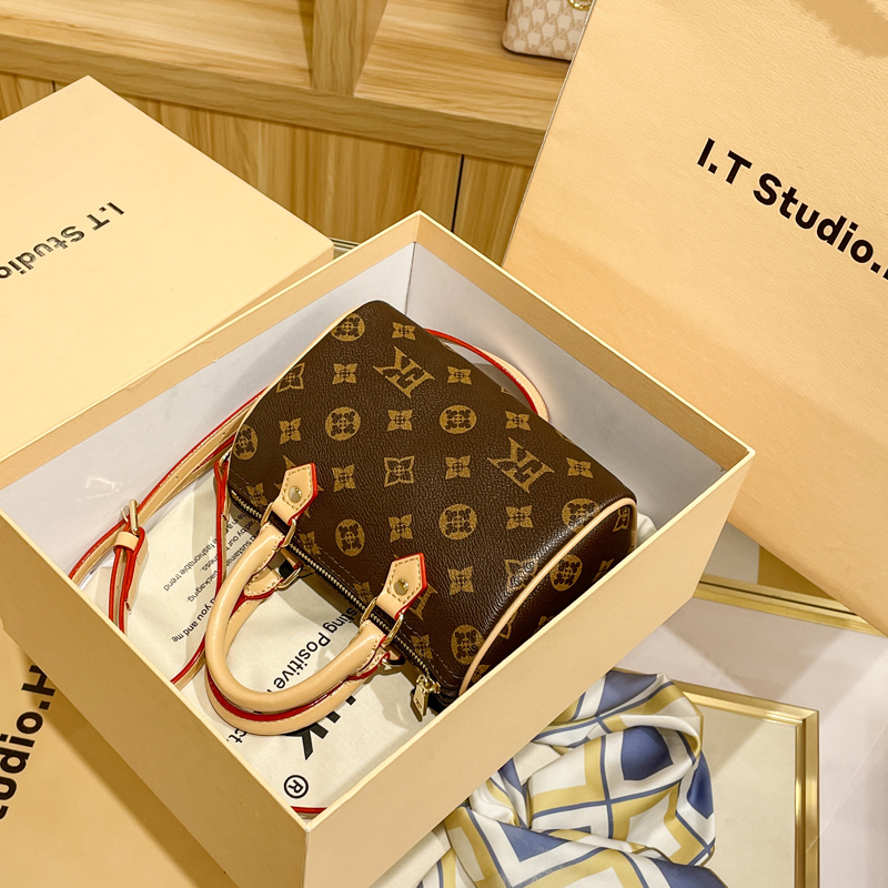 2021 Wholesale Large Designer Brand Women Hobo Bag Famous Speedy Handbag