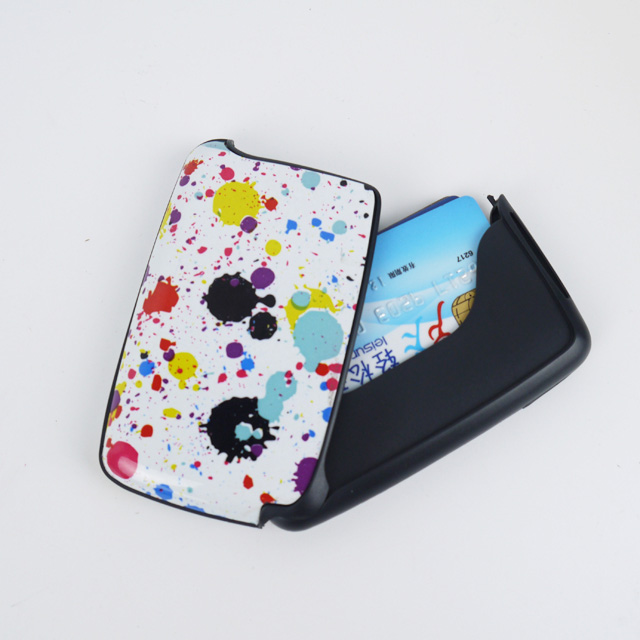 Why Should You Choose an Aluminum Credit Card Holder for Modern Life?