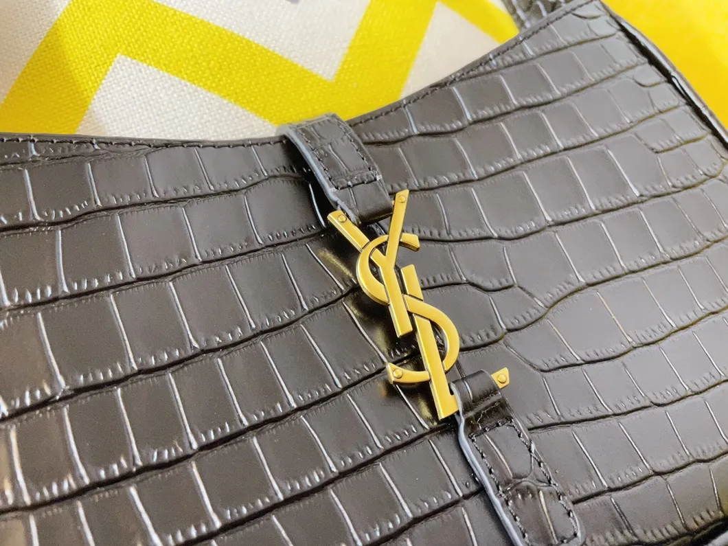 Factory Waterproof Nylon Down Women Bag Light Weight Khaki Stripe Shoulder Lady Handbag