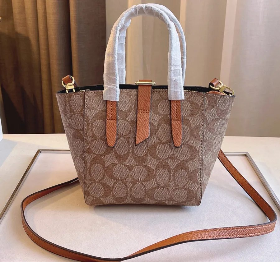 Handbags Female Luxury Design Totes Lady Handbags Latest Purse Women Hand Bags