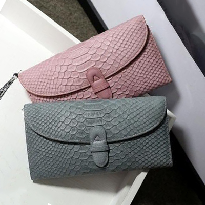 High Quality Snake Grain Leather Wallet for Lady Al318