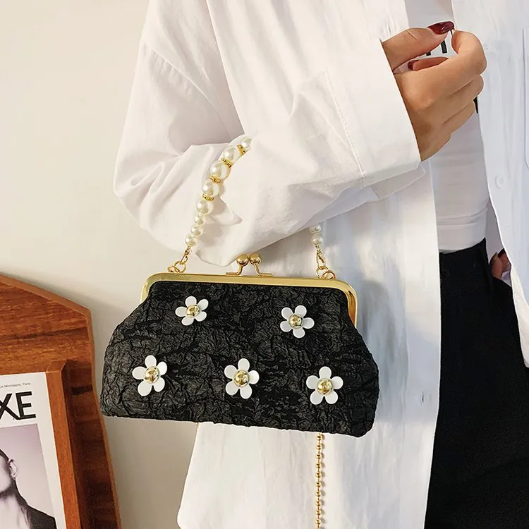 Hot Sell Luxury Diamond Evening Bags Silver Rhinestone Ladies Dinner Purse Chains Mini Handbags Wedding Clutch Bag