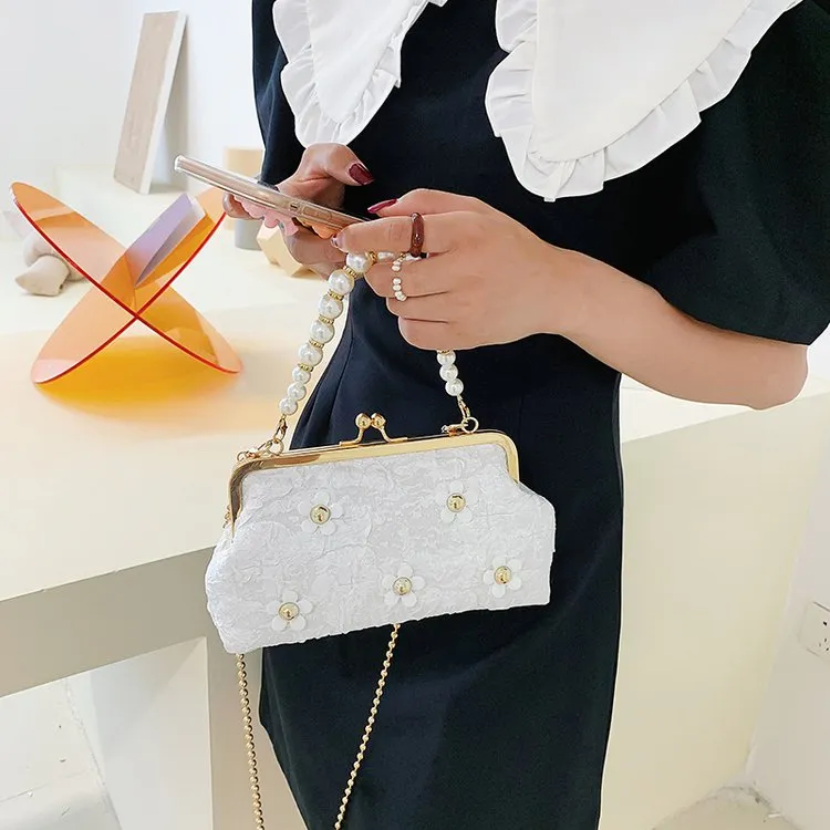 Hot Sell Luxury Diamond Evening Bags Silver Rhinestone Ladies Dinner Purse Chains Mini Handbags Wedding Clutch Bag