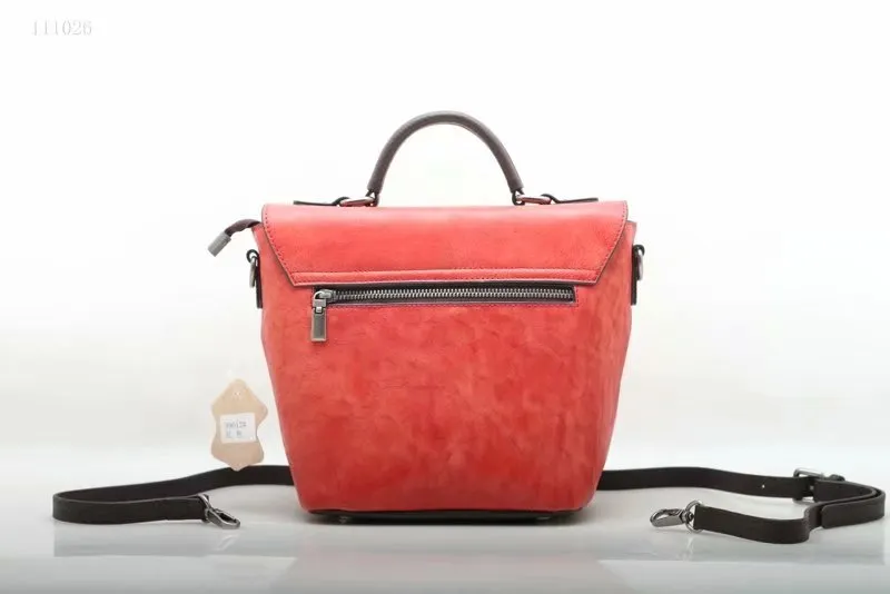 Imported Tanned Leather Japanese and Korean Style Classic Retro Butterfly Embossed Fashion Bucket Bag (F111026)