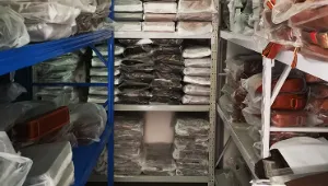 Men′ S Slim Bifold Wallet RFID Blocking Minimalist Front Pocket Wallets for Men