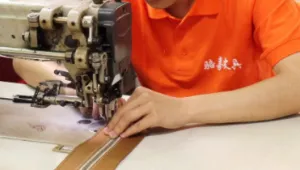 Men′ S Slim Bifold Wallet RFID Blocking Minimalist Front Pocket Wallets for Men