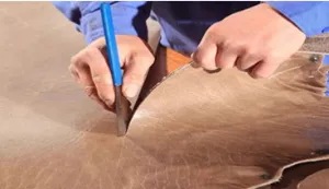 Men′ S Slim Bifold Wallet RFID Blocking Minimalist Front Pocket Wallets for Men