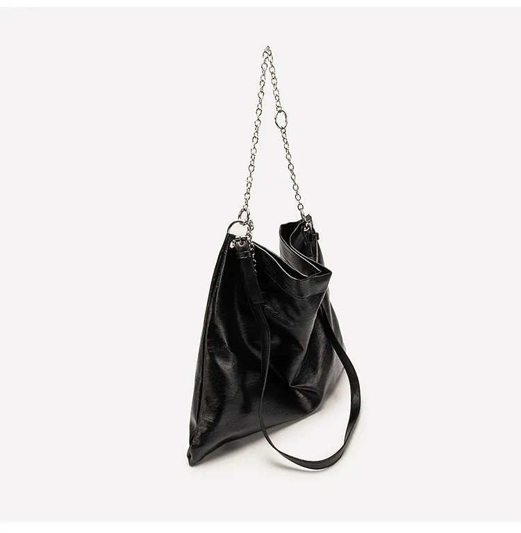 New Arrival High Quality Vegan Leather Women Handbags Hobo Chain Strap Wholesaler Distributor