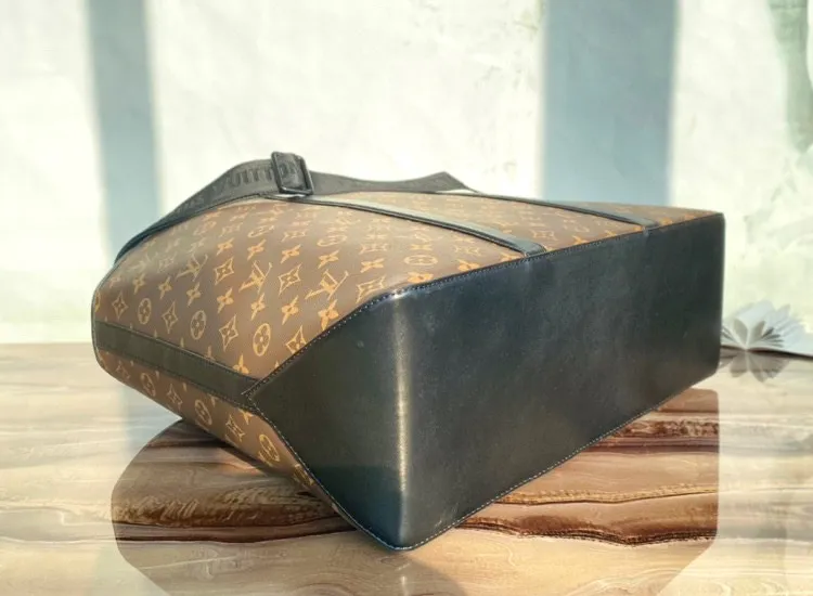 Old Flower PVC Lady Handbag Weekend Tote Bag Women Shoulder Bag