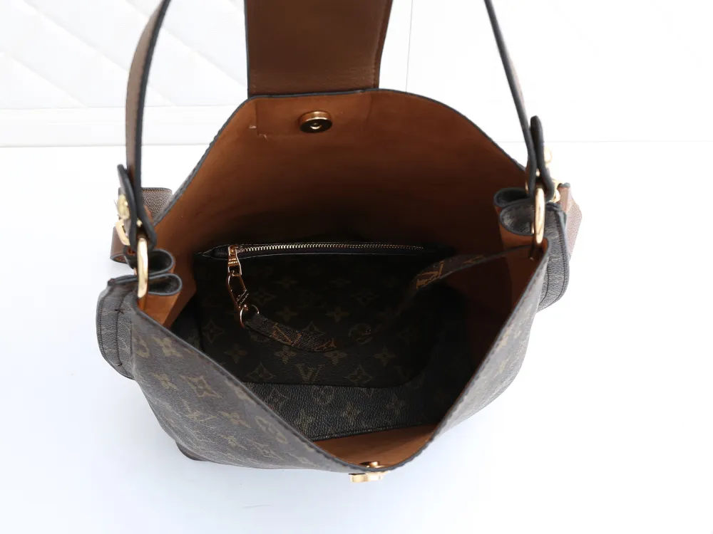 Replica Boys. Men. Men. Backpacks. Travel Bags. Purses and Wallets. Fanny Packs Tote Bags