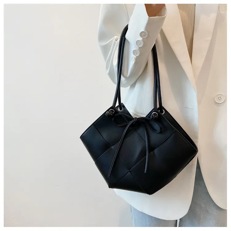 Sh2074 Underarm Purse Bags Women Fashion Womens Luxury Shoulder Custom Wholesale Tote Beach PU Woven Leather Bag