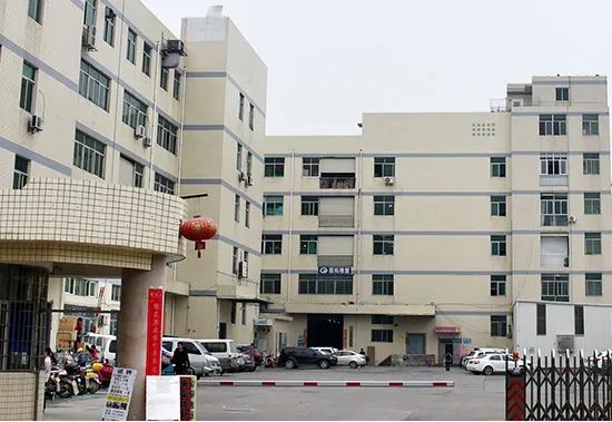 The Conceal Shield RFID GPS Fob Signal Blocking Privacy Pouch Anti-Spying Faraday Bag